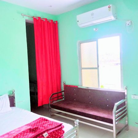 Hotel Parvati Residency Sitapur Muafi Exteriér fotografie